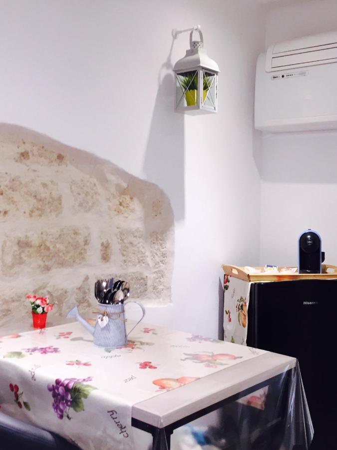 Il Pavone Bed and Breakfast Bari Exteriör bild