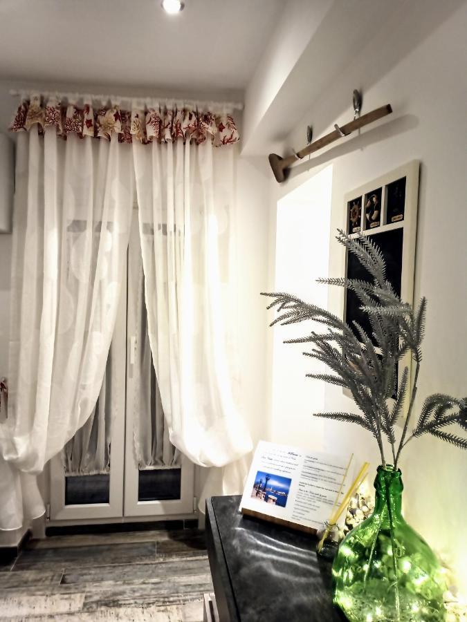Il Pavone Bed and Breakfast Bari Exteriör bild