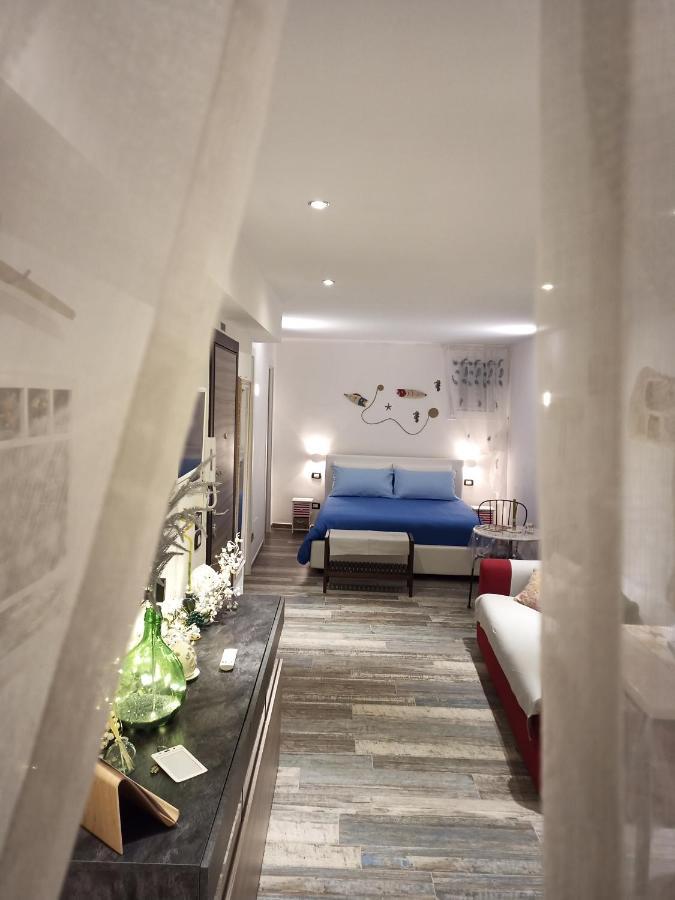 Il Pavone Bed and Breakfast Bari Exteriör bild