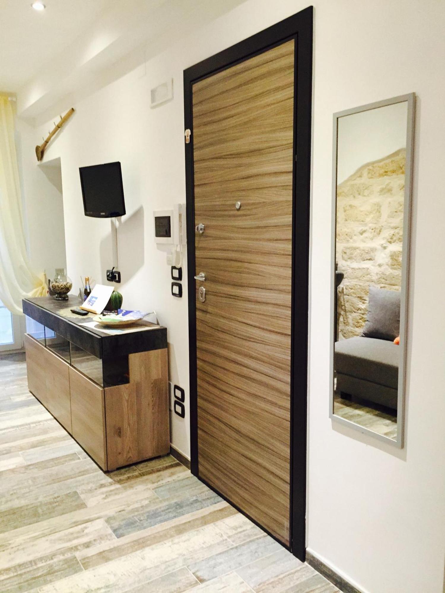 Il Pavone Bed and Breakfast Bari Exteriör bild